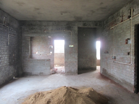 2) Li id : 124 - Flat Hall.JPG